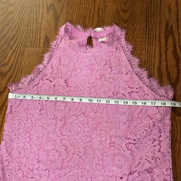 Women’s summer lace halter top sleeveless mock neck eyelash finishMed lilac - Picture 10 of 12